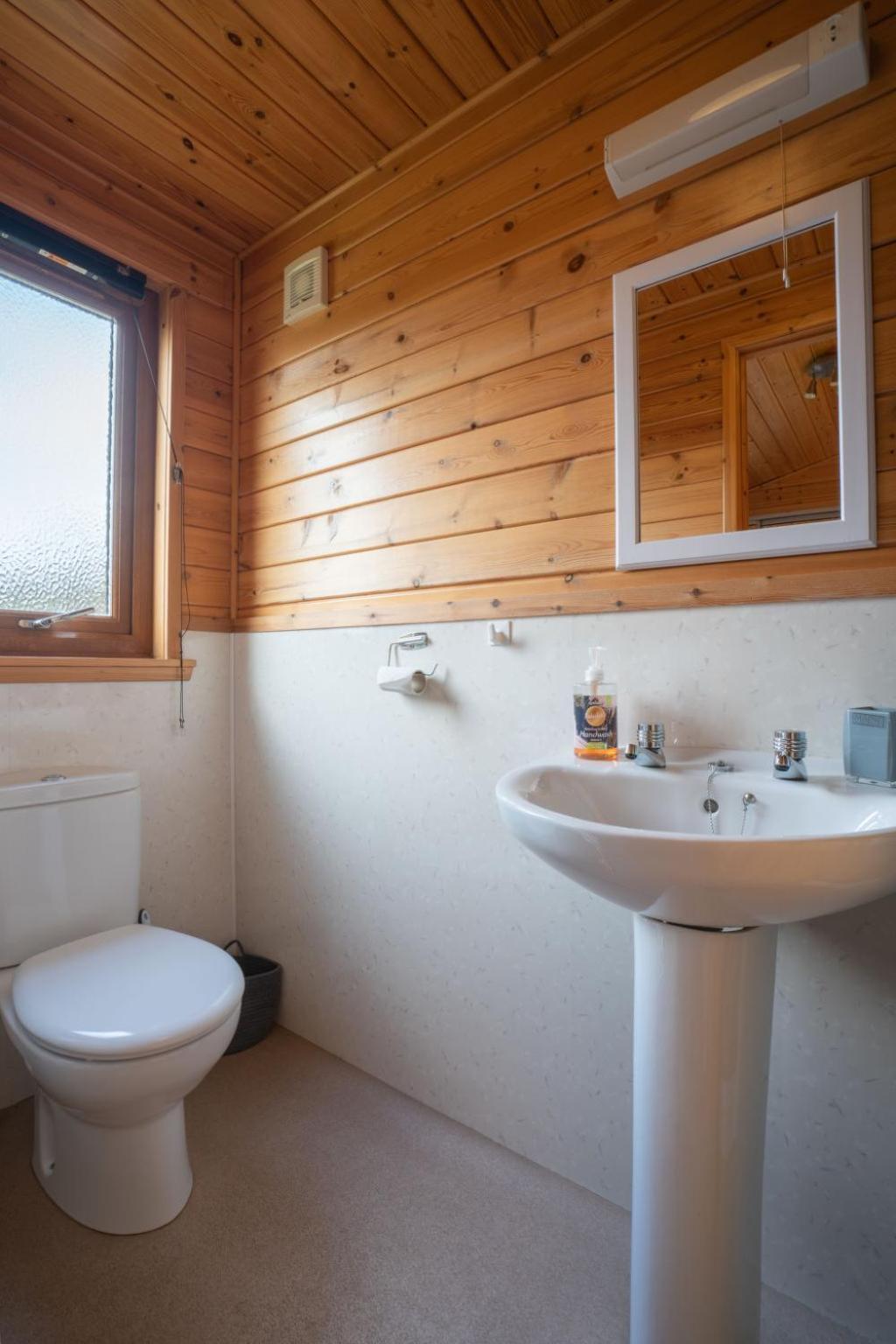 Chalet Loch Leven Lodge 10 By Interhome Kinross Eksteriør billede