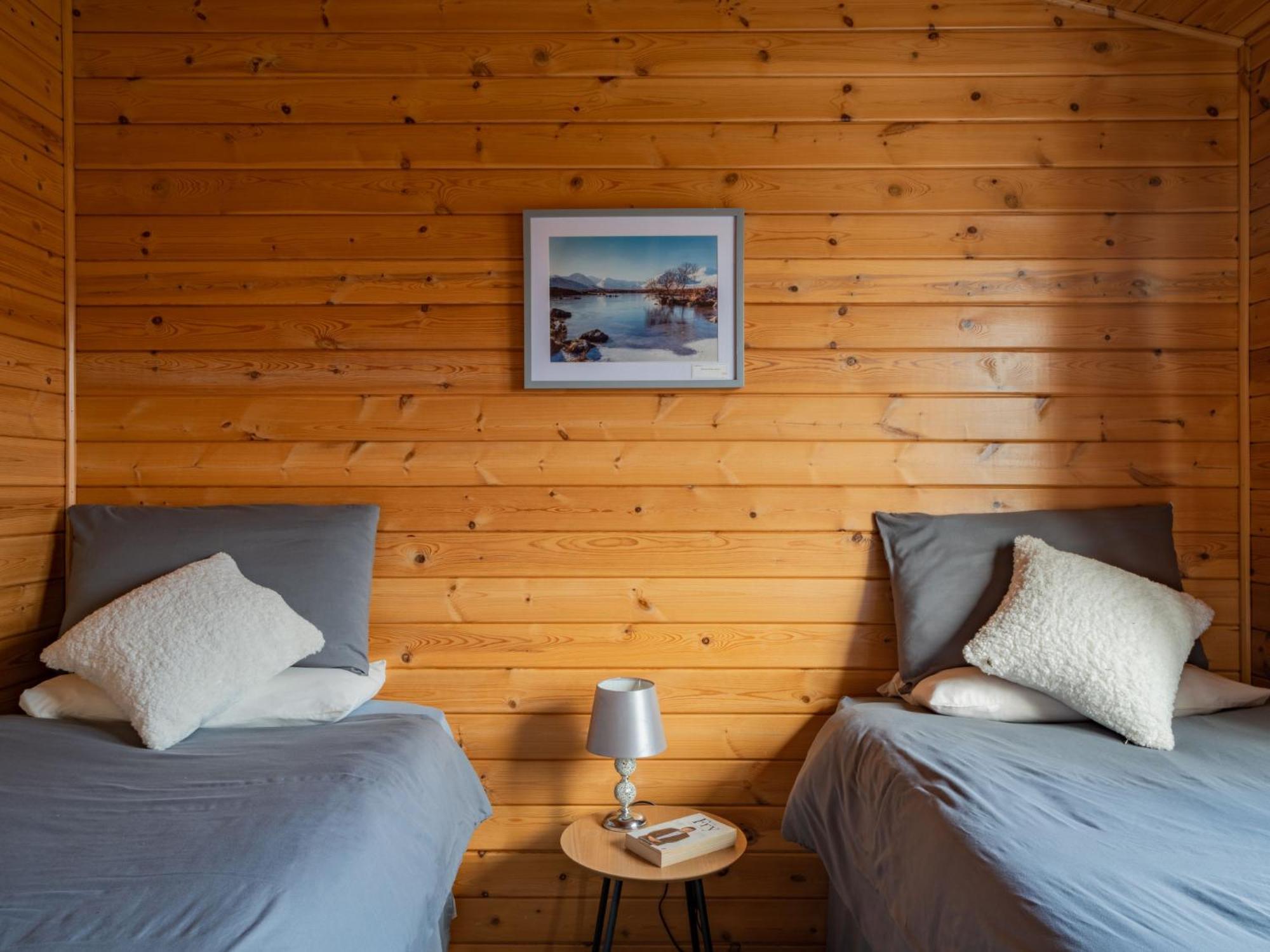 Chalet Loch Leven Lodge 10 By Interhome Kinross Eksteriør billede