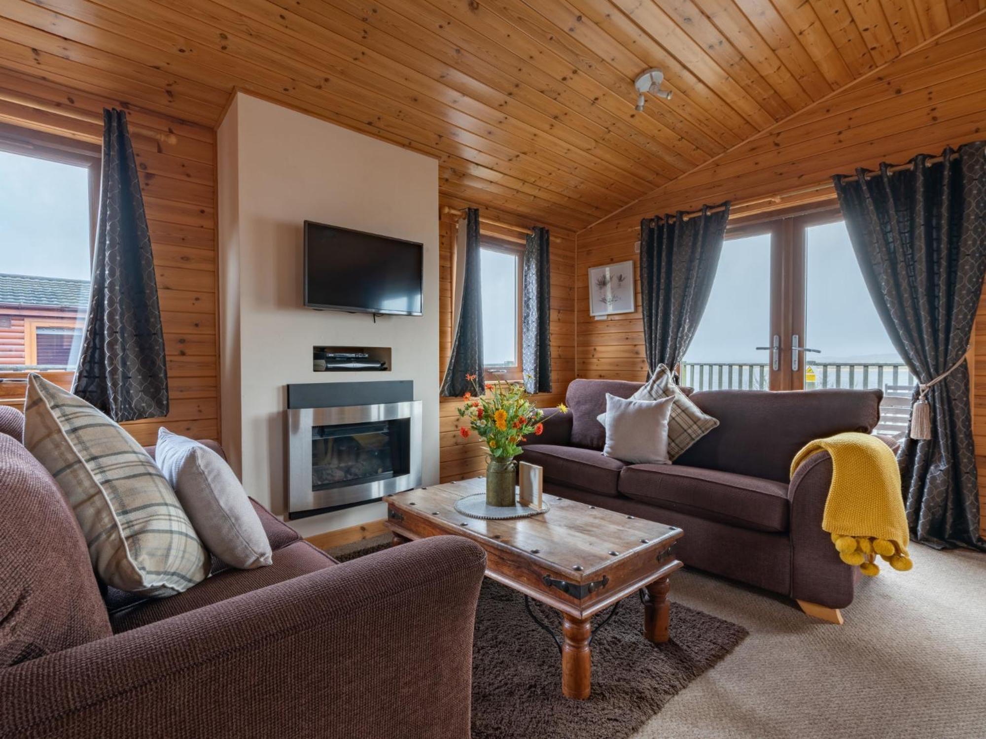 Chalet Loch Leven Lodge 10 By Interhome Kinross Eksteriør billede
