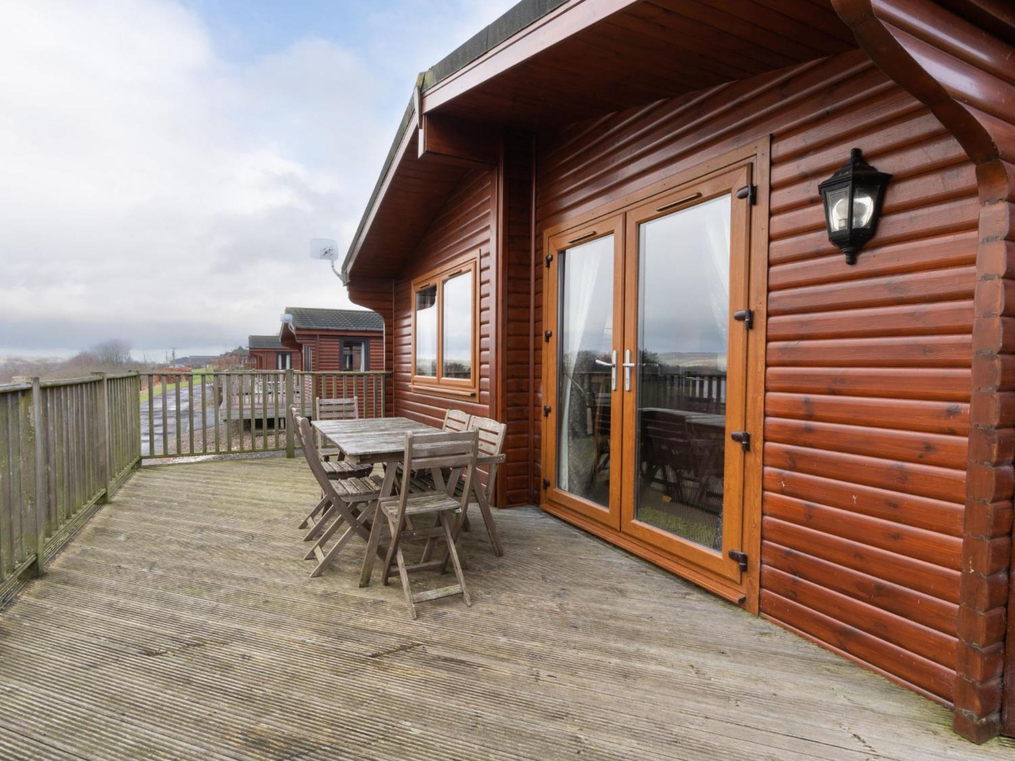 Chalet Loch Leven Lodge 10 By Interhome Kinross Eksteriør billede