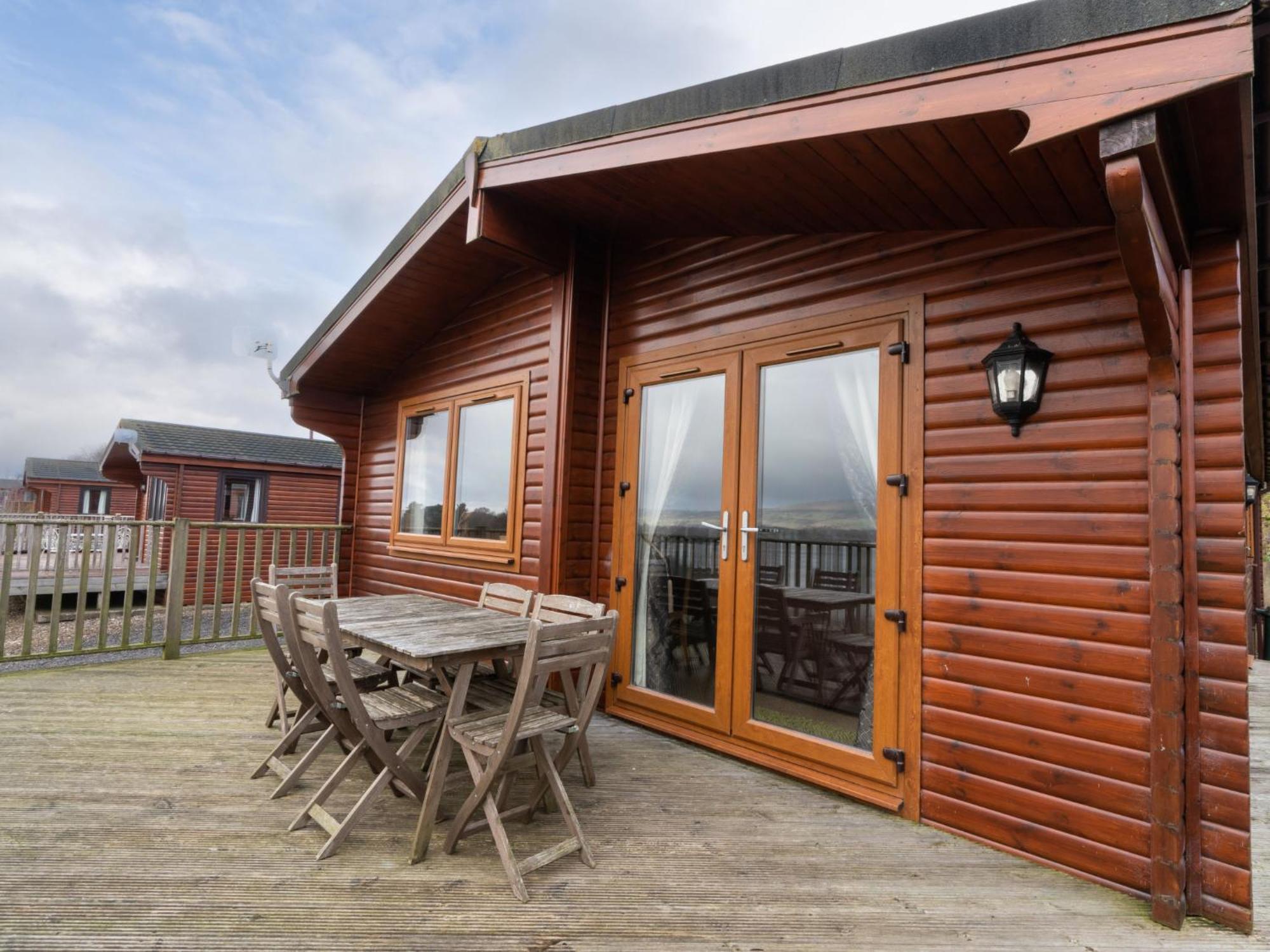 Chalet Loch Leven Lodge 10 By Interhome Kinross Eksteriør billede